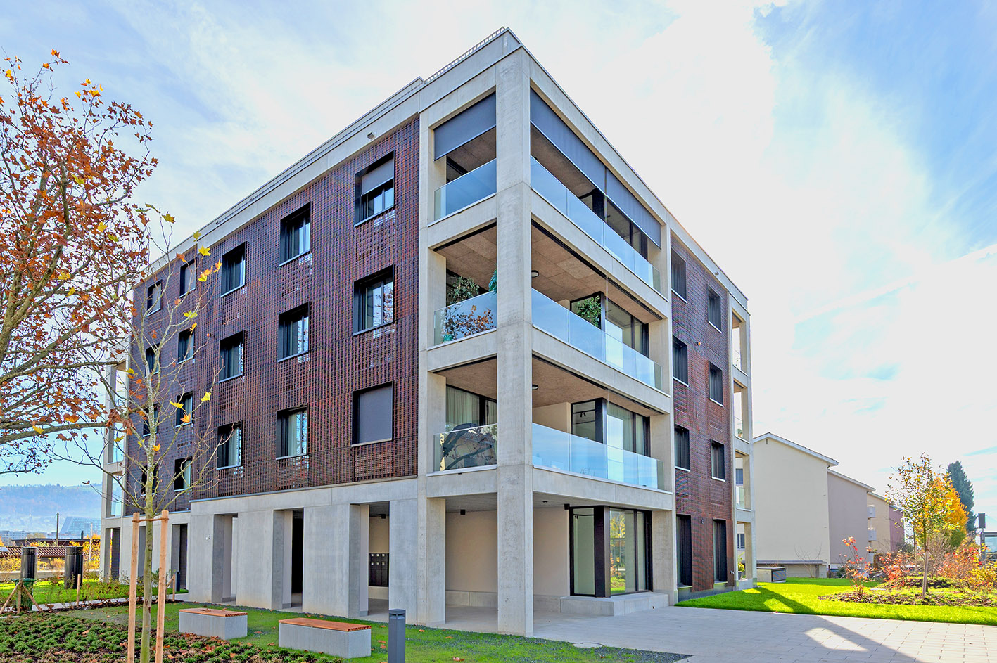 MFH Steinhauserstrasse, Zug | Materialisierung mit Armierungseisen «rostlook»